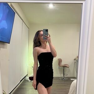 Windsor Black Strapless Mini Dress